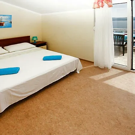 Ivancic Cdm03039 Dya Apartamento *